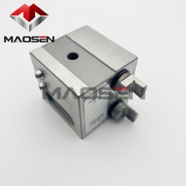 S684D844P68A 6 Pin Wire Alignment Block M504