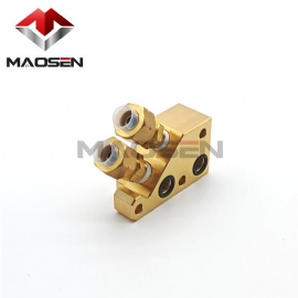 X268D658H01 Block with Pipe Fitting